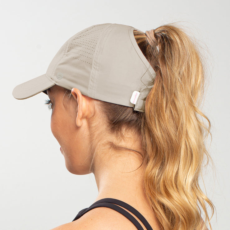 Ariana 2.0 Performance Ponyflo® Cap